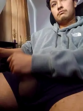 Snapshot of ChiefOTF chatting on 10.31.25 ChiefOTF online show from 10.31.25