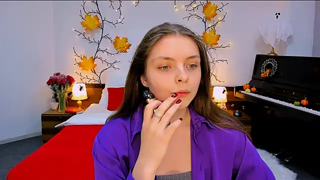 marshmallowee online show from 10.30.25