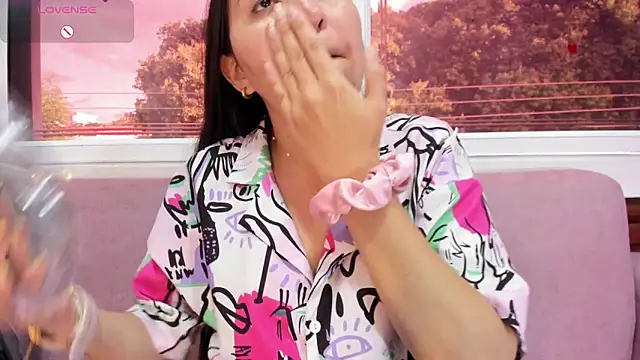 AlissaJoness online show from 05.28.26