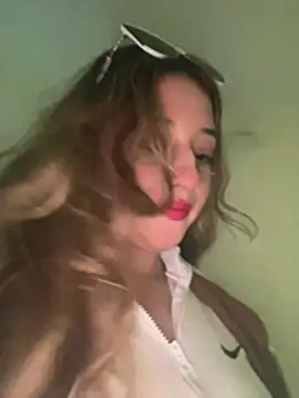 Baby  Otaku online show from 02.05.26