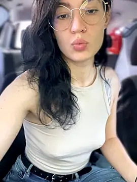 Snapshot of MeekyRich chatting on 09.09.25 MeekyRich online show from 09.09.25