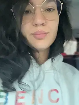 Snapshot of MeekyRich chatting on 09.26.25 MeekyRich online show from 09.26.25