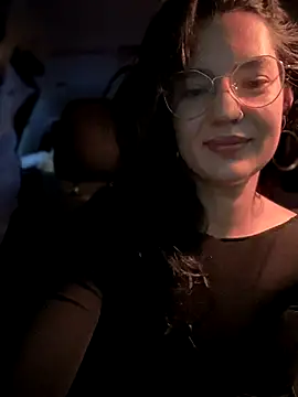 Snapshot of MeekyRich chatting on 11.09.25 MeekyRich online show from 11.09.25