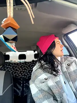 MeekyRich online show from 04.14.26