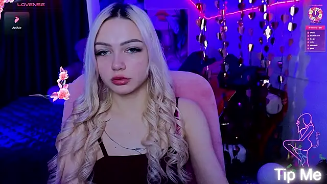 LinaLirian online show from 03.04.26