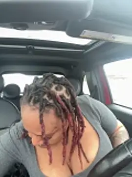 RoyalQueen2u online show from 03.06.26