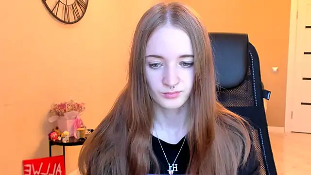KateKayer online show from 11.09.25