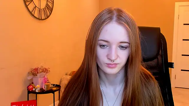 KateKayer online show from 11.15.25