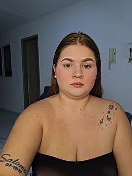 Snapshot of valentina-diiaz chatting on 07.14.26 valentina-diiaz online show from 07.14.26