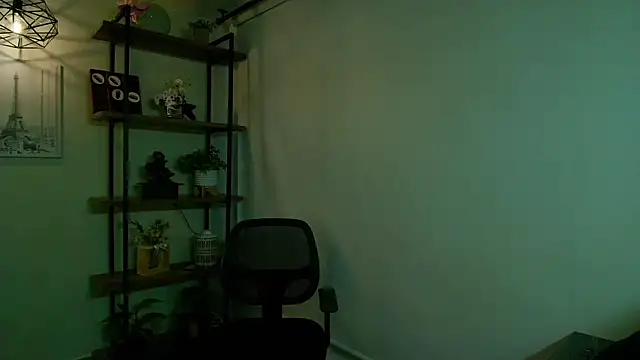  Victoria Collins online show from 07.08.26