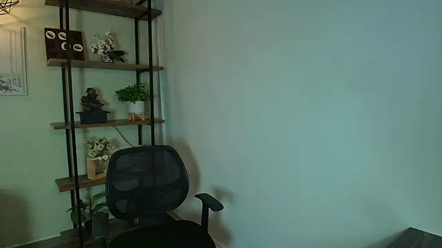  Victoria Collins online show from 07.27.26