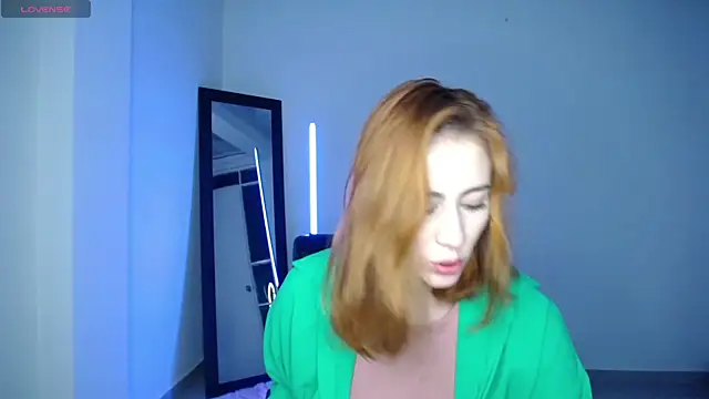 Snapshot of ANASTASIA_DOLL8 chatting on 11.17.25 ANASTASIA DOLL8 online show from 11.17.25