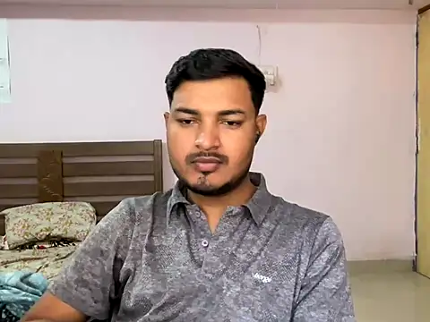 Snapshot of midnight_24 chatting on 11.17.25 midnight 24 online show from 11.17.25