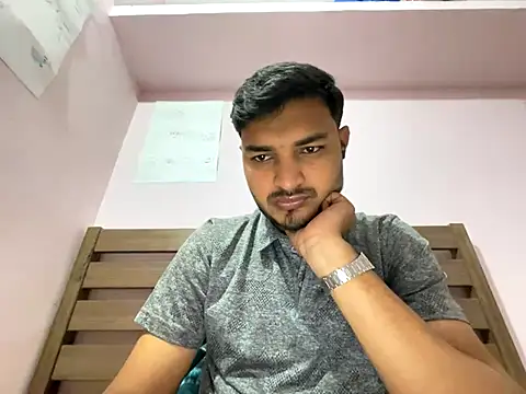 Snapshot of midnight_24 chatting on 11.29.25 midnight 24 online show from 11.29.25