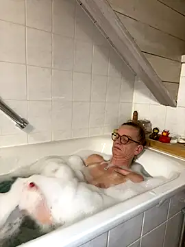 LucyLingerie78 online show from 11.10.25