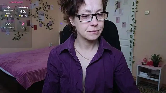 Snapshot of Ronda_Roni chatting on 02.07.26 Ronda Roni online show from 02.07.26