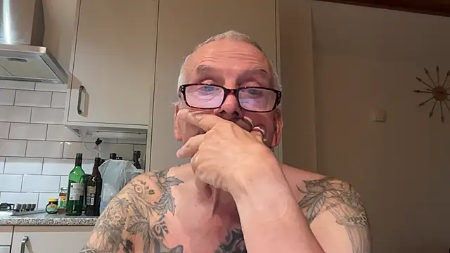 poggles online show from 09.18.25