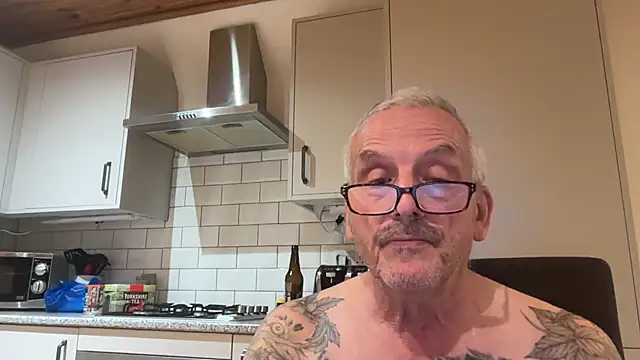 poggles online show from 09.20.25