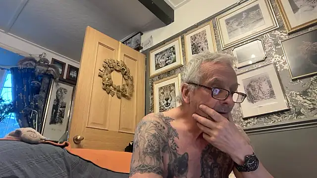 poggles online show from 03.24.26