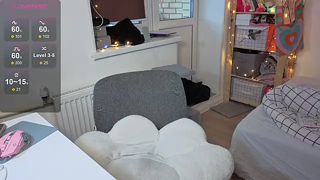 urstripchatgf online show from 11.12.25