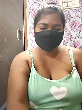 Liyaa 24 online show from 03.17.26