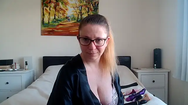 32h busty online show from 02.14.26