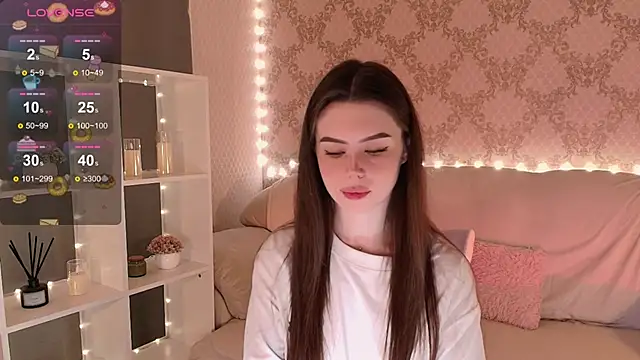 Snapshot of HolyMiax chatting on 04.19.26 HolyMiax online show from 04.19.26