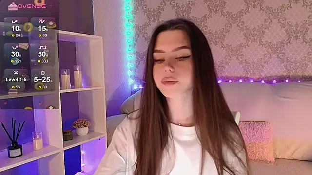 Snapshot of HolyMiax chatting on 05.17.26 HolyMiax online show from 05.17.26
