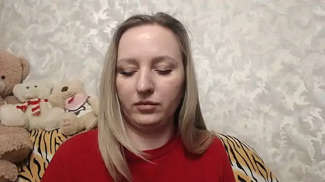 Snapshot of hotsteacher chatting on 04.27.26 hotsteacher online show from 04.27.26