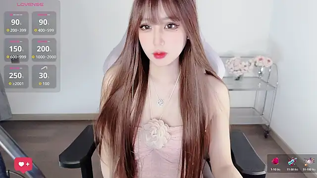 OwQoll online show from 04.15.26