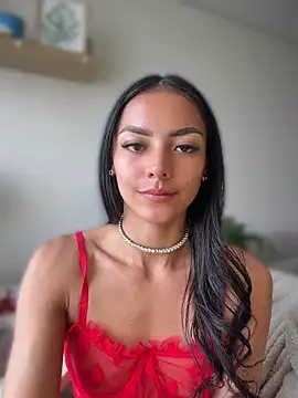 Snapshot of im-isabella chatting on 07.17.26 im-isabella online show from 07.17.26