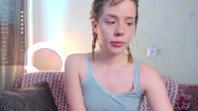 Snapshot of _CuteAsFuck_ chatting on 04.17.26 CuteAsFuck online show from 04.17.26