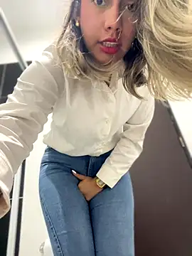 sara calderon online show from 09.10.25