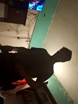 Snapshot of DannyRosarioxxx chatting on 10.27.25 DannyRosarioxxx online show from 10.27.25