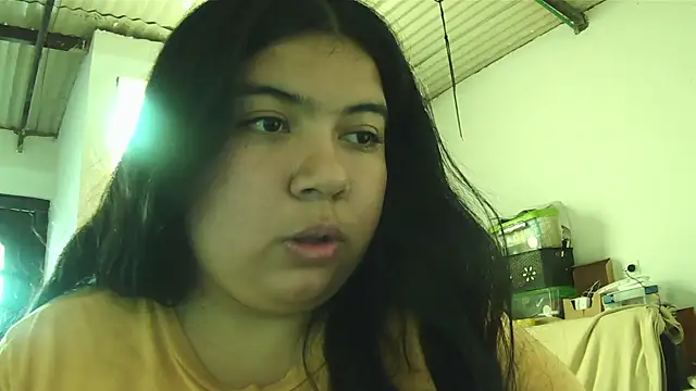 Snapshot of sultana_mihrima chatting on 06.02.26 sultana mihrima online show from 06.02.26