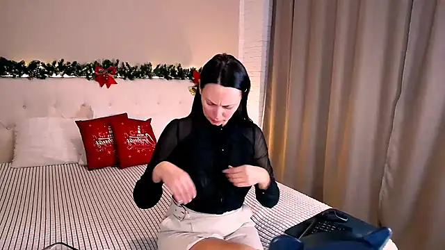 MonikaBelachi online show from 01.06.26