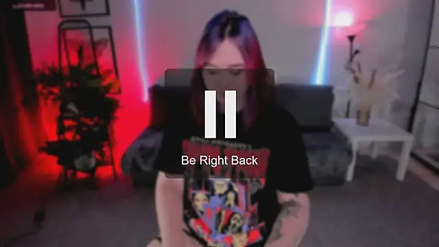 lunaalli online show from 02.08.26