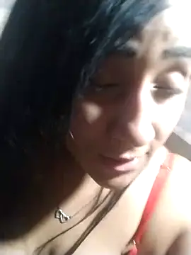 Snapshot of srtsara chatting on 09.15.25 srtsara online show from 09.15.25