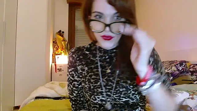 refem9 online show from 10.24.25