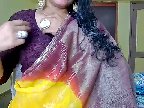 Snapshot of MasTANIYA chatting on 09.13.25 MasTANIYA online show from 09.13.25