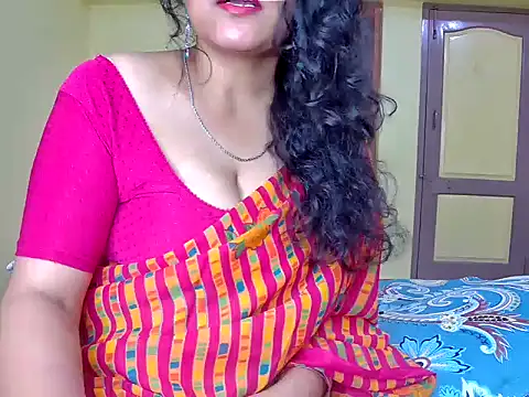 Snapshot of MasTANIYA chatting on 10.10.25 MasTANIYA online show from 10.10.25