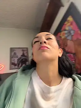 SALOME KORLAND online show from 10.14.25