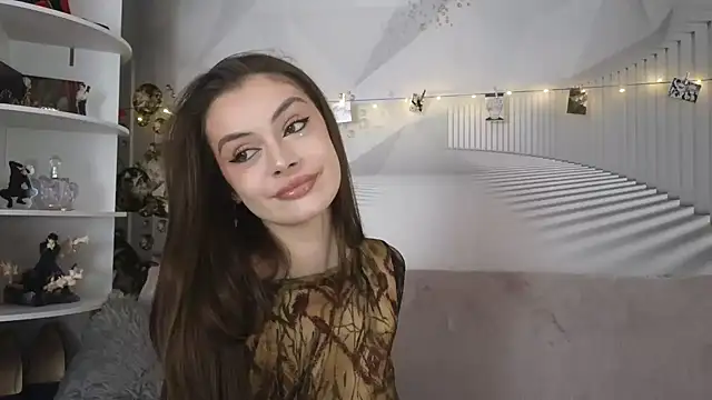 Snapshot of EvoletteLouLou chatting on 11.24.25 EvoletteLouLou online show from 11.24.25