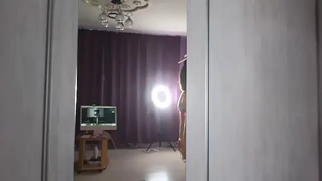 Snapshot of EvoletteLouLou chatting on 03.06.26 EvoletteLouLou online show from 03.06.26