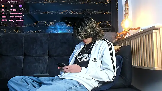 Diamond twink online show from 10.30.25