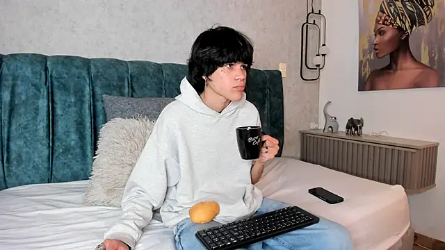 Diamond twink online show from 06.22.26
