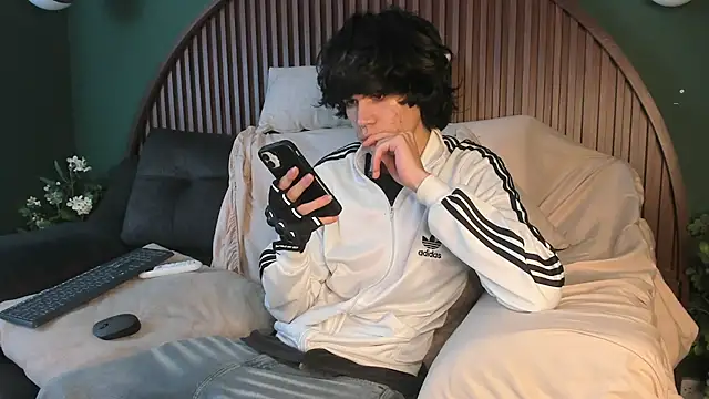 Diamond twink online show from 07.17.26