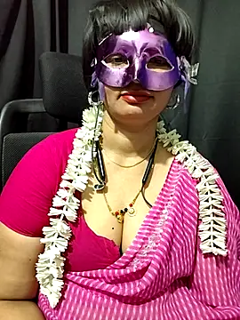 Snapshot of sesiteluguammayi chatting on 05.17.26 sesiteluguammayi online show from 05.17.26