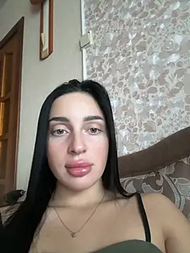 Soft Pleasure online show from 11.05.25