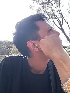 andrewcoopper1 online show from 02.04.26